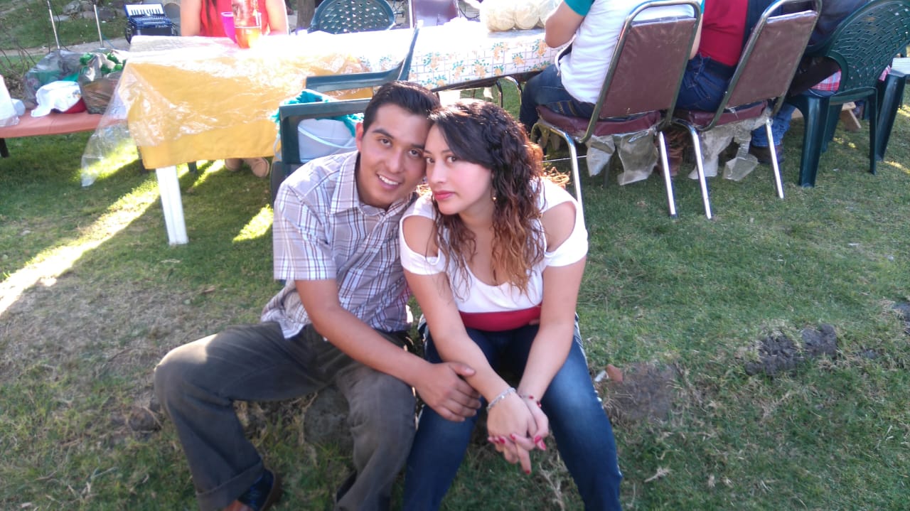 Araceli y Gerardo, recuerdo 2 de 12